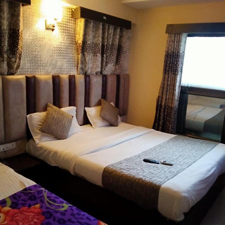Hotel Dream Inn Ahmedabad Eksteriør bilde